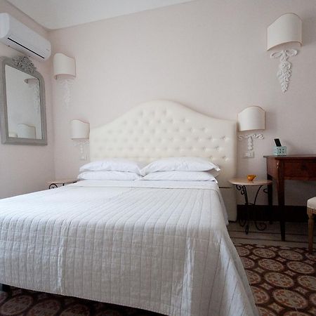 Sveva Rooms Noto Dış mekan fotoğraf