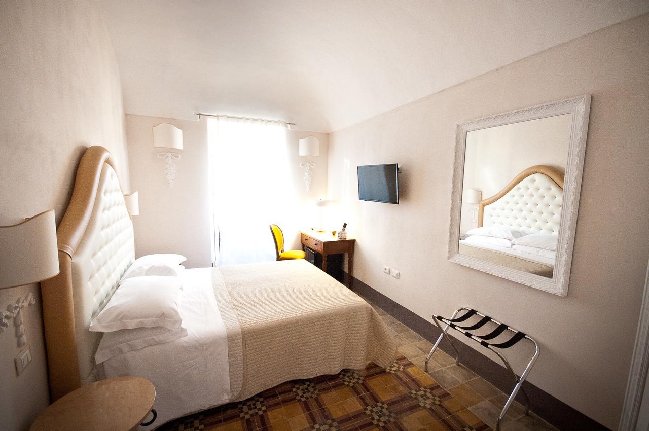 Sveva Rooms Noto Dış mekan fotoğraf